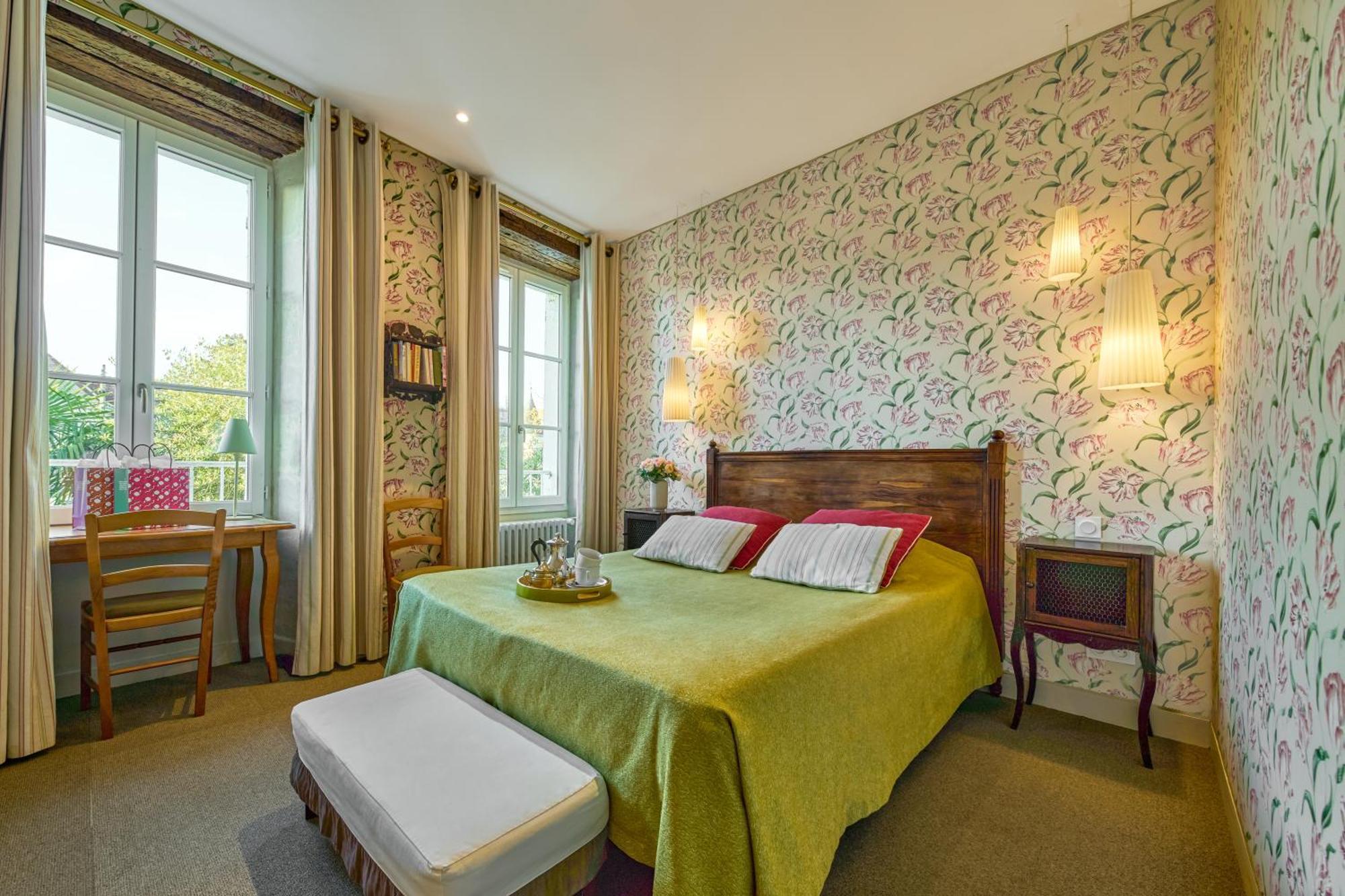 Hôtel Diderot Chinon Exterior foto