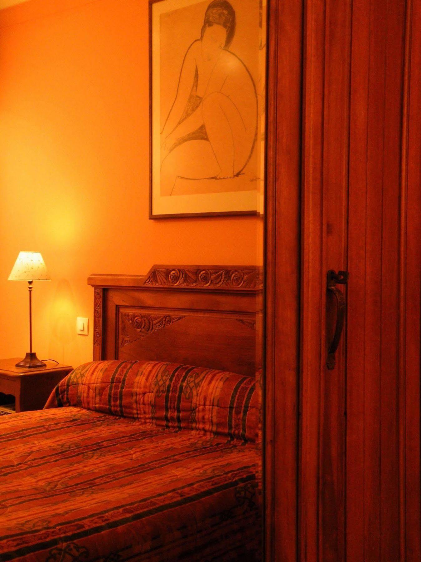 Hôtel Diderot Chinon Exterior foto